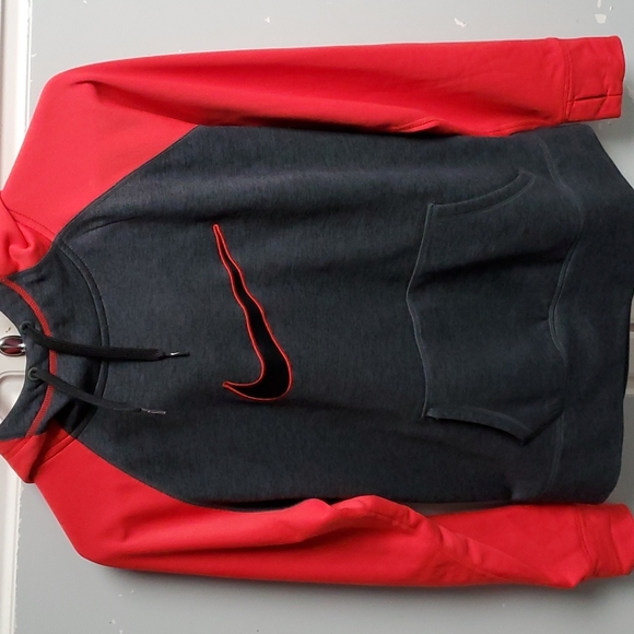 Women's Large Nike Therma-Fit Sweatshirt - Picture 4 of 5